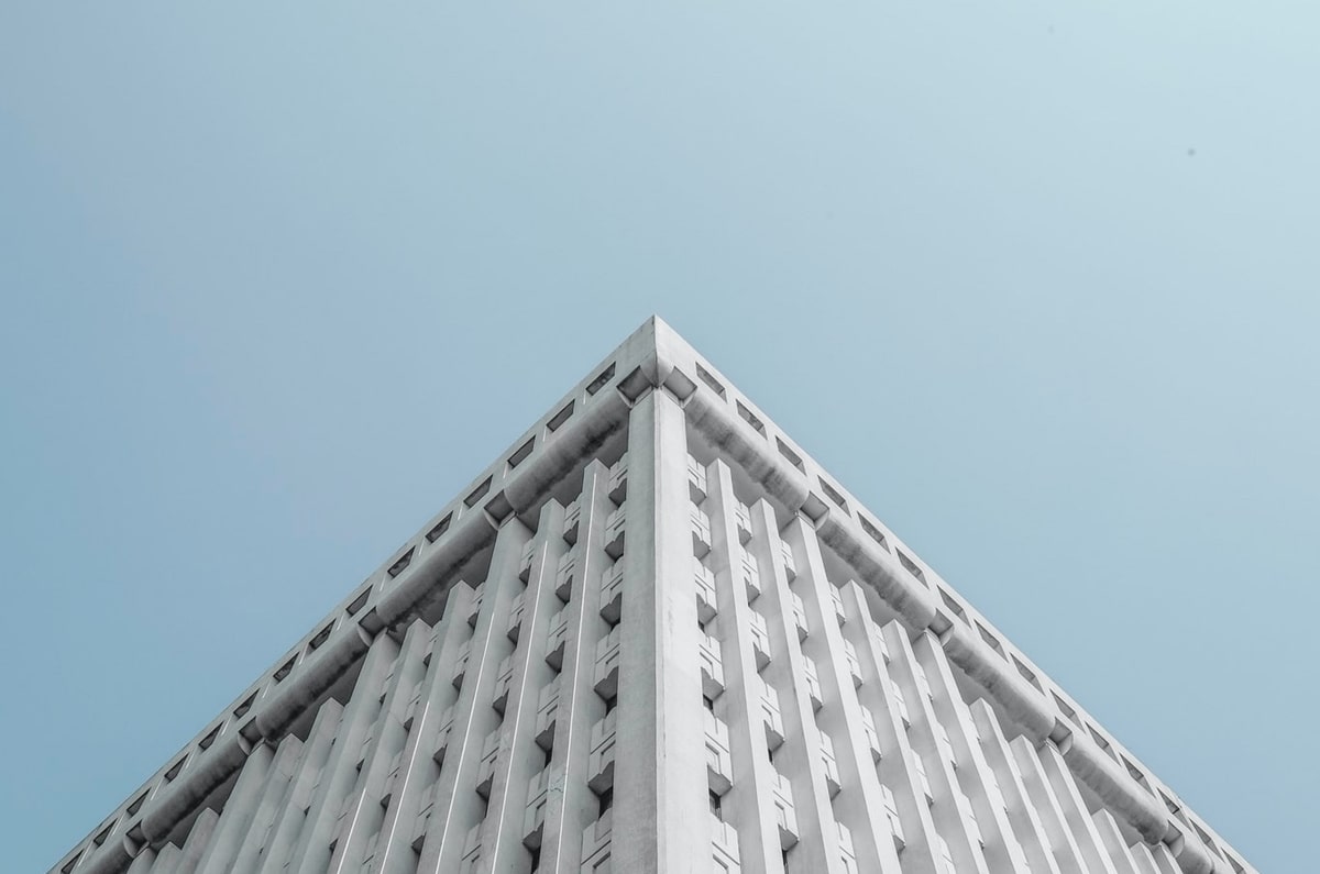 真是脸都不要了！主场战平弱旅，西甲争冠皇马彻底丢失主动权！